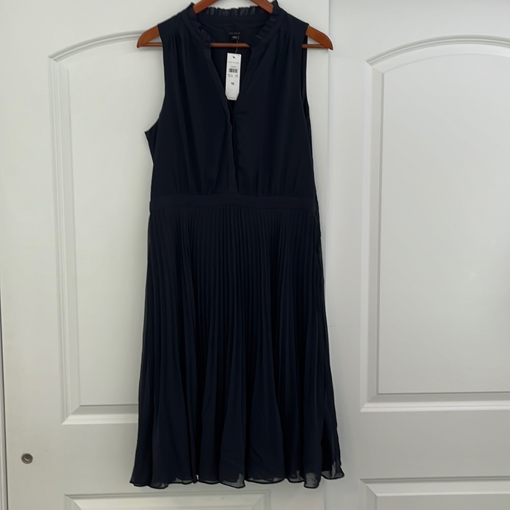 $55💙Ann Taylor navy blue dress